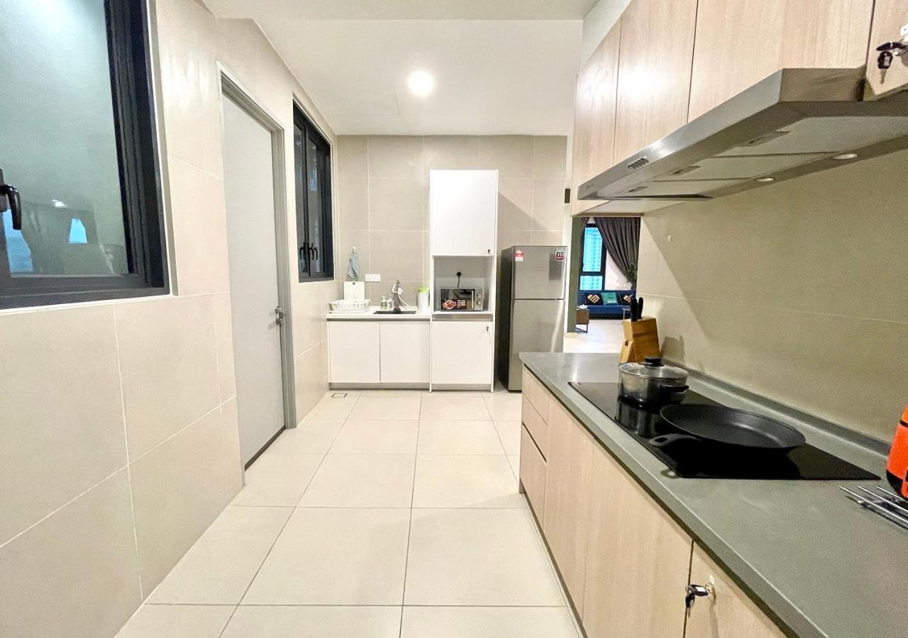 Kl Gateway Premium Residences By Moka Куала Лумпур Екстериор снимка