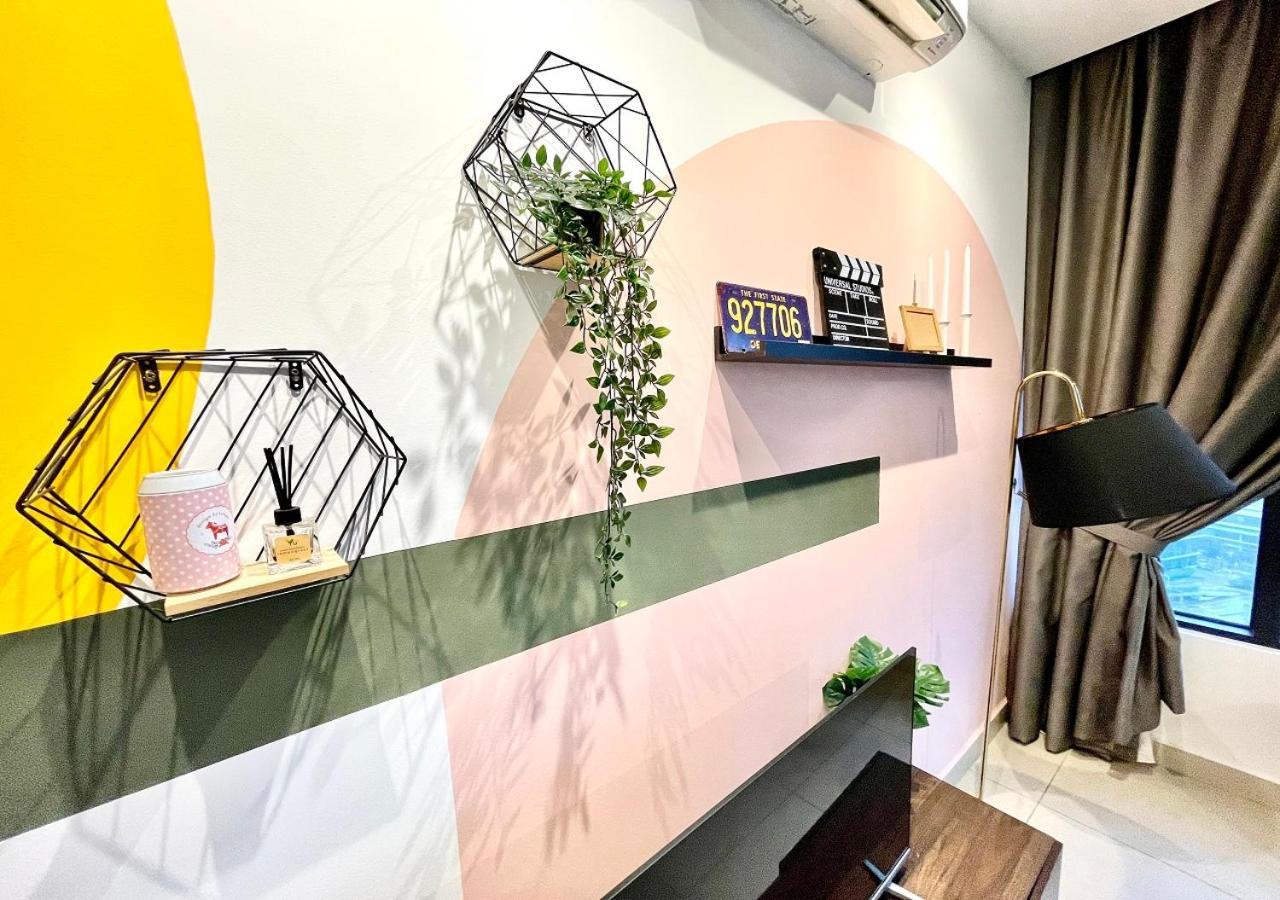 Kl Gateway Premium Residences By Moka Куала Лумпур Екстериор снимка