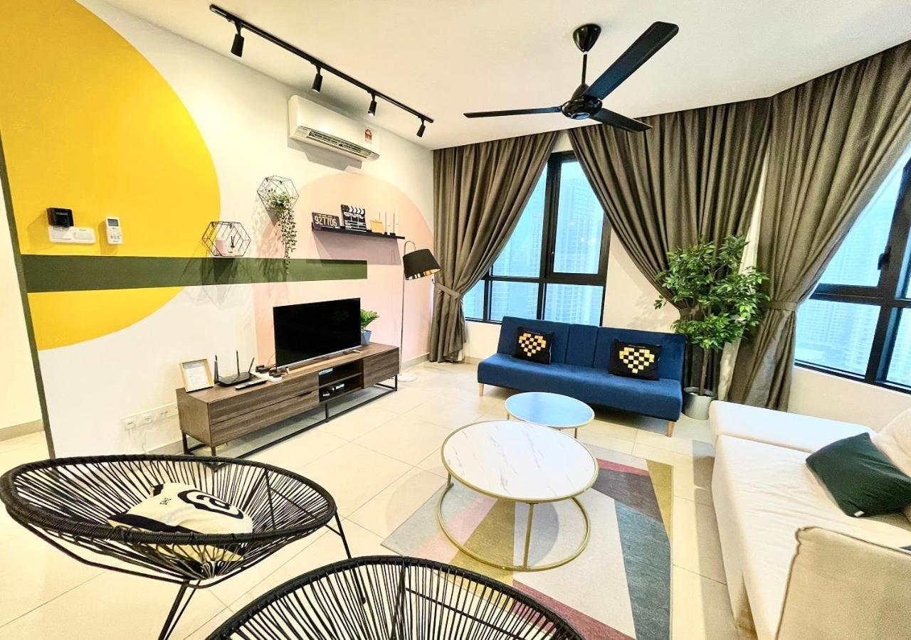 Kl Gateway Premium Residences By Moka Куала Лумпур Екстериор снимка